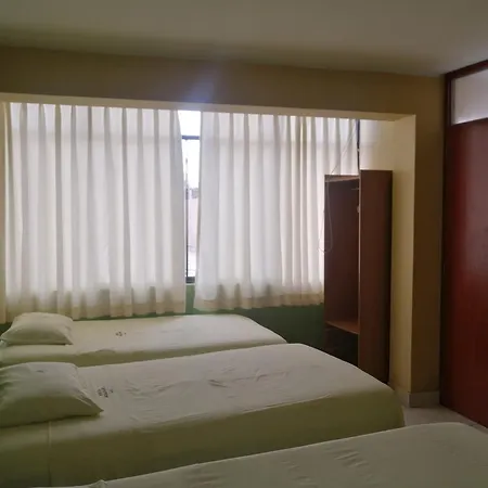 Hostal Boulevard-3